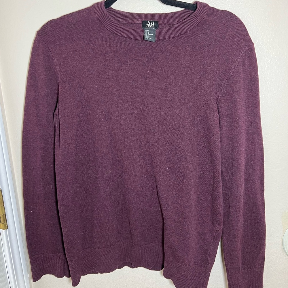 H&M woman’s sweater